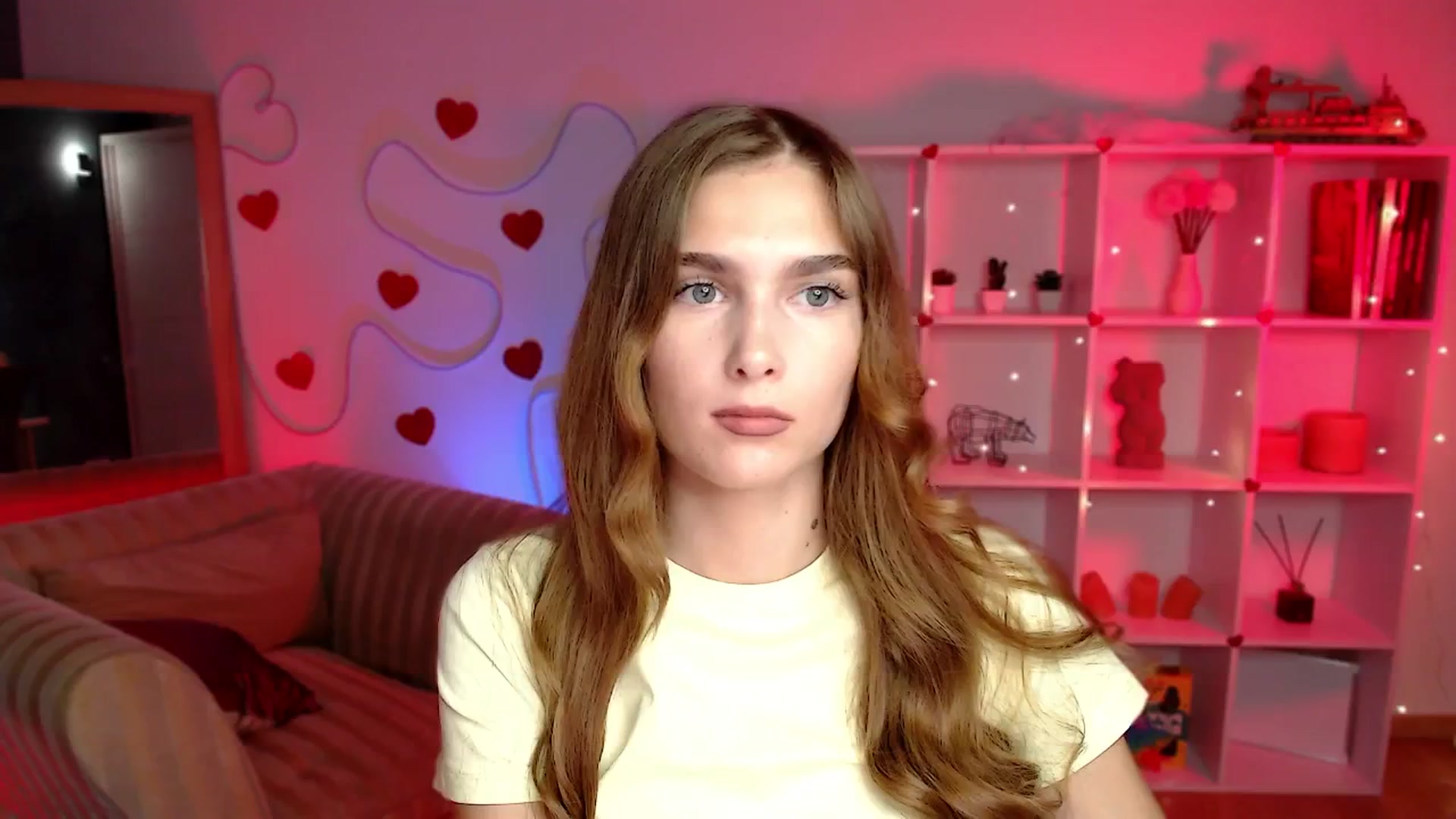 Gallery image thumbnail from Sirela's myfreecams stream on, 08/11/2025, 12:29 image 1 of 20