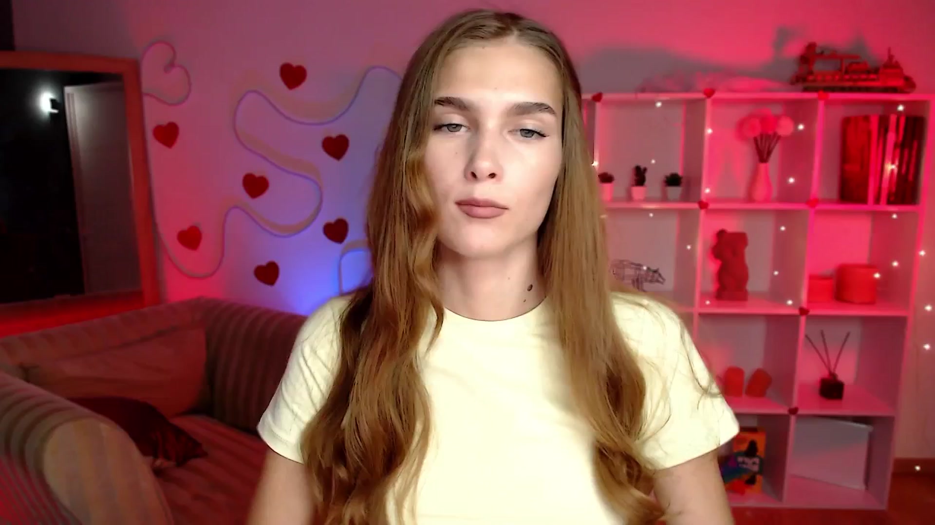 Gallery image thumbnail from Sirela's myfreecams stream on, 08/11/2025, 12:29 image 6 of 20