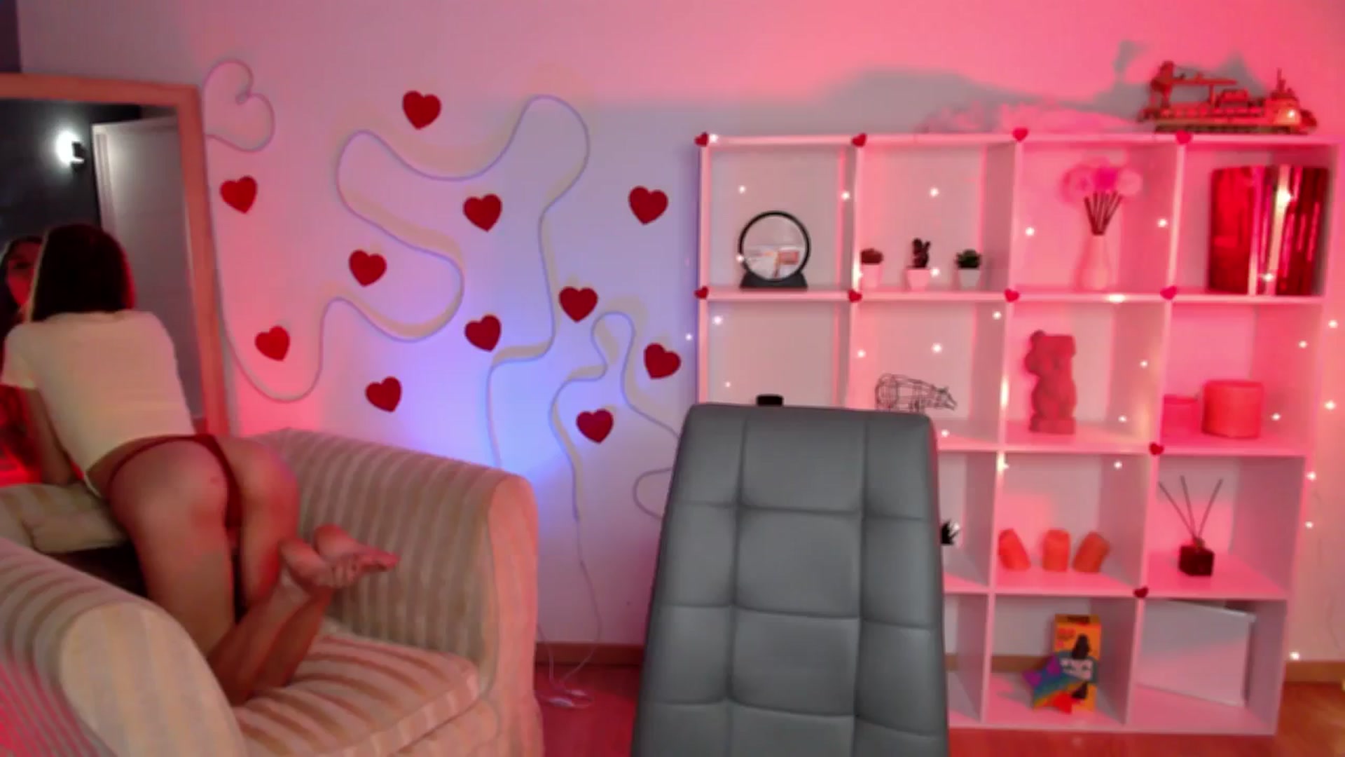 Gallery image thumbnail from Sirela's myfreecams stream on, 08/11/2025, 12:29 image 10 of 20