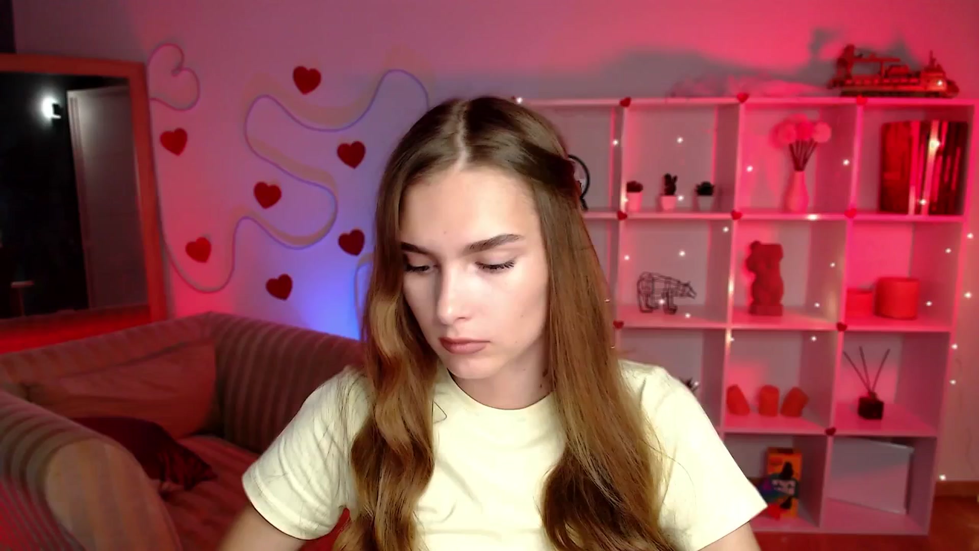 Gallery image thumbnail from Sirela's myfreecams stream on, 08/11/2025, 12:29 image 2 of 20