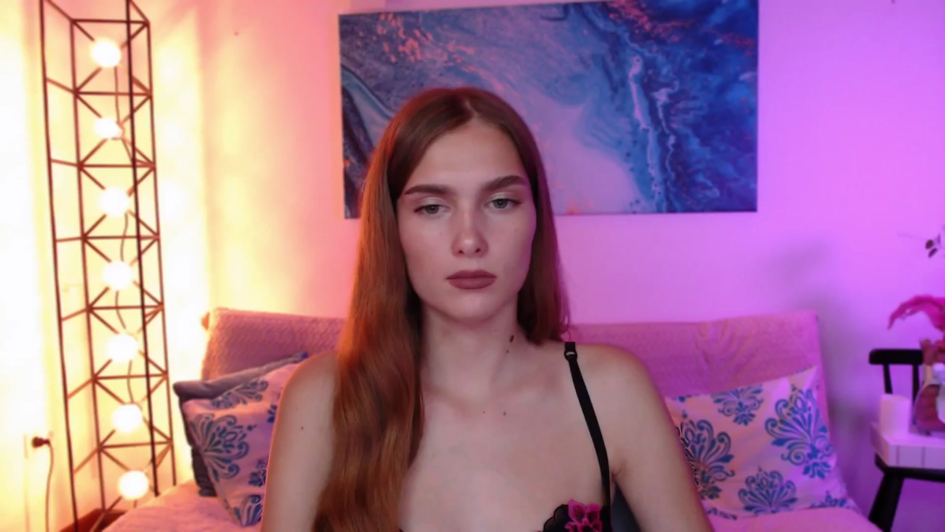 Gallery image thumbnail from Sirela's myfreecams stream on, 08/12/2025, 13:15 image 20 of 20