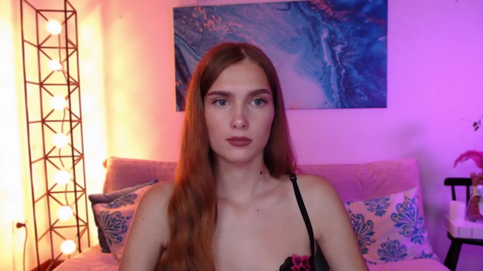 Gallery image thumbnail from Sirela's myfreecams stream on, 08/12/2025, 13:15 image 12 of 20