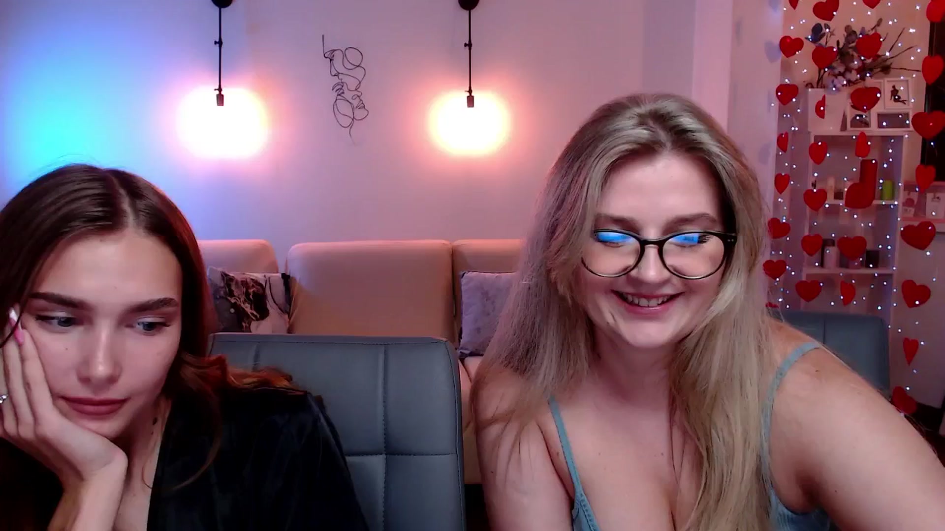 Gallery image thumbnail from Sirela's myfreecams stream on, 08/12/2025, 15:23 image 13 of 20