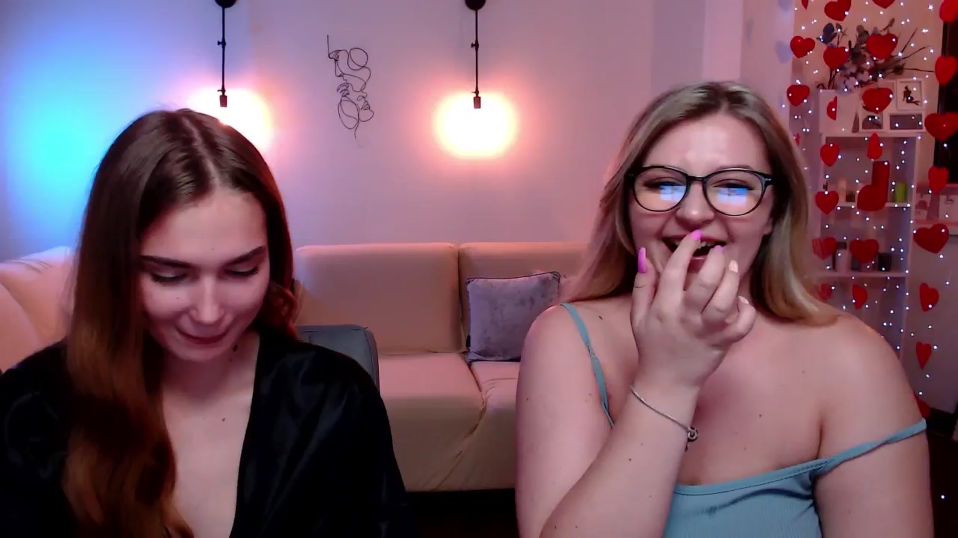 Gallery image thumbnail from Sirela's myfreecams stream on, 08/12/2025, 17:14 image 4 of 20