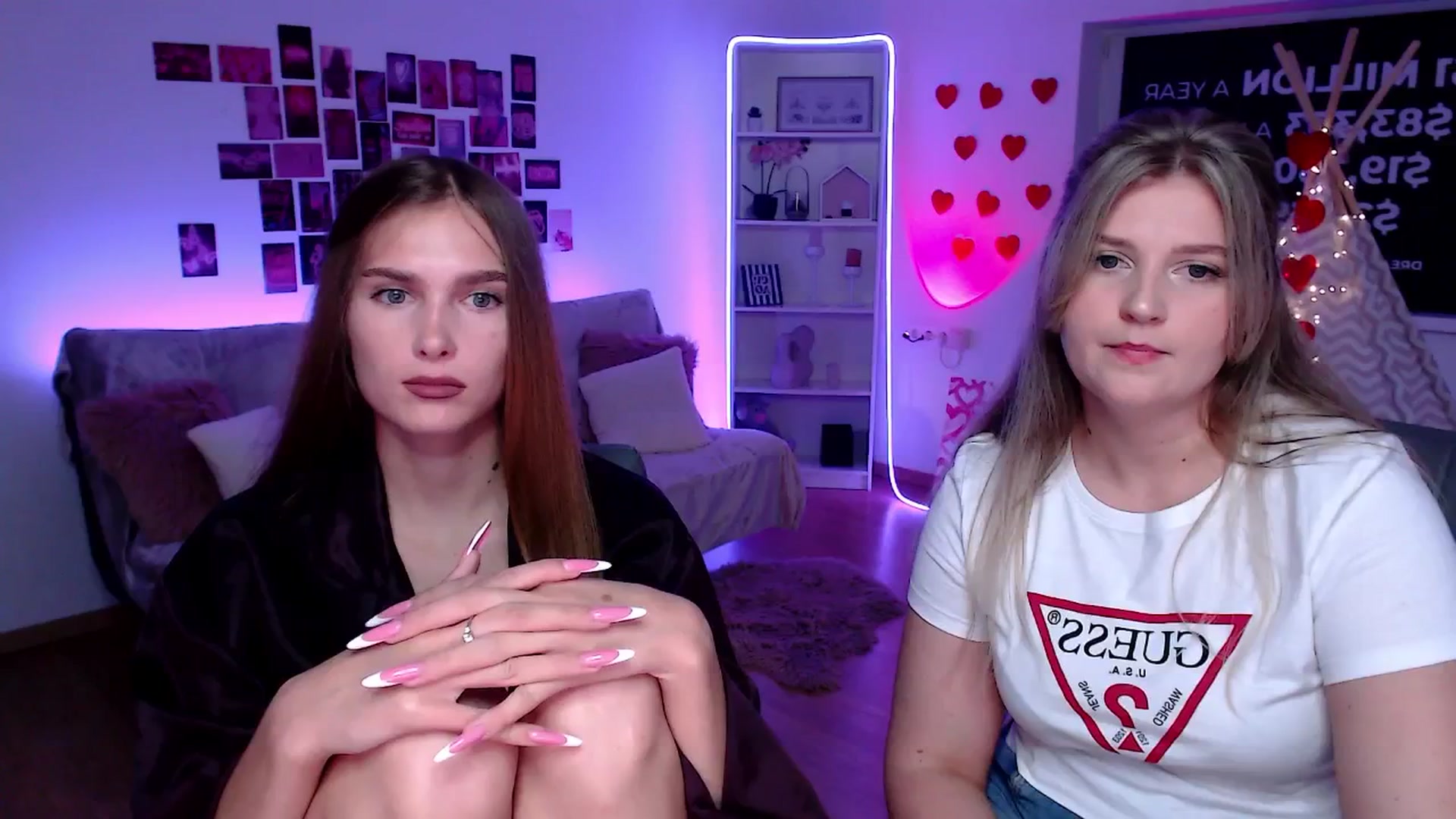 Gallery image thumbnail from Sirela's myfreecams stream on, 08/14/2025, 17:03 image 19 of 20