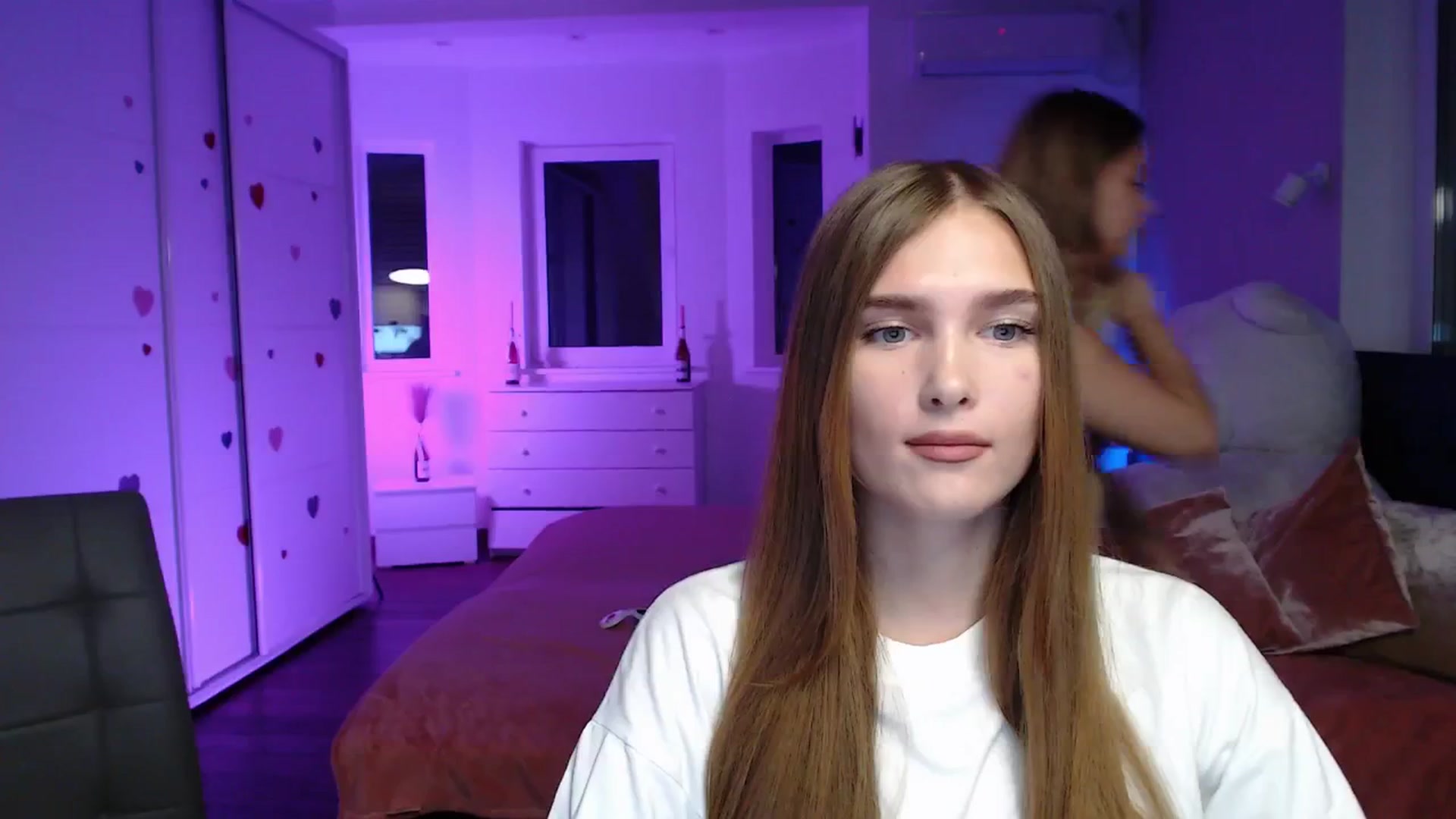 Gallery image thumbnail from Sirela's myfreecams stream on, 08/15/2025, 10:19 image 17 of 20