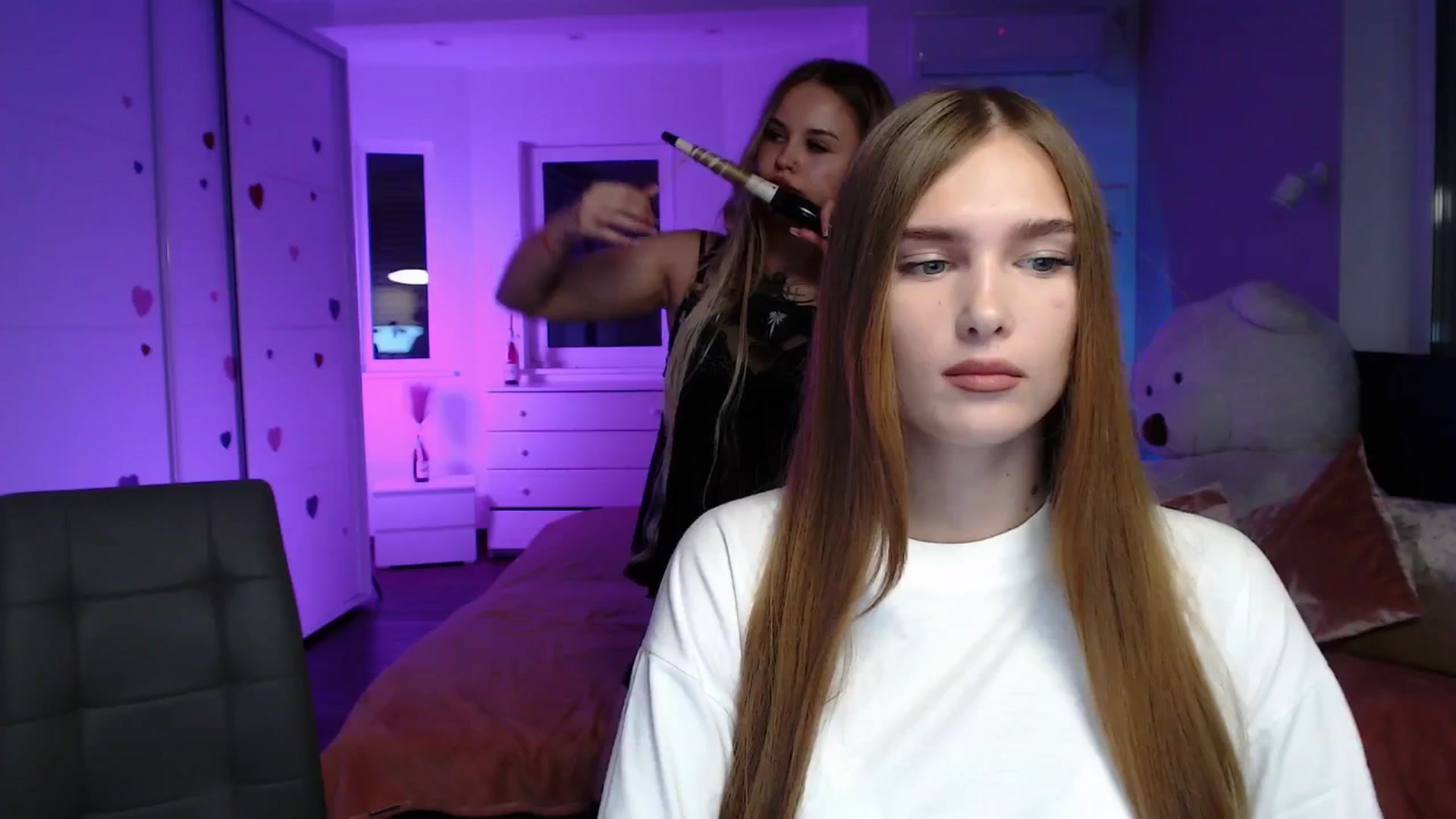Gallery image thumbnail from Sirela's myfreecams stream on, 08/15/2025, 10:19 image 8 of 20