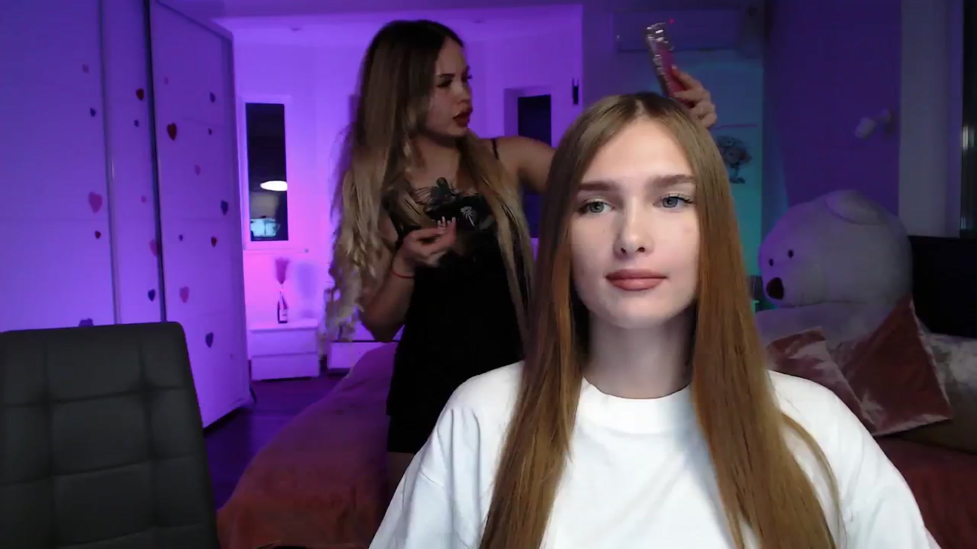 Gallery image thumbnail from Sirela's myfreecams stream on, 08/15/2025, 10:19 image 10 of 20