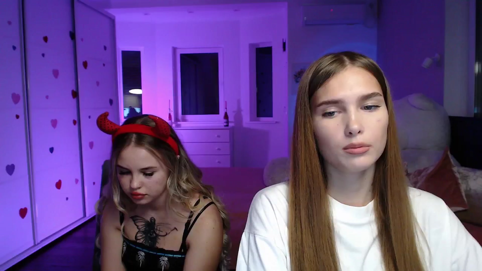 Gallery image thumbnail from Sirela's myfreecams stream on, 08/15/2025, 12:20 image 1 of 20