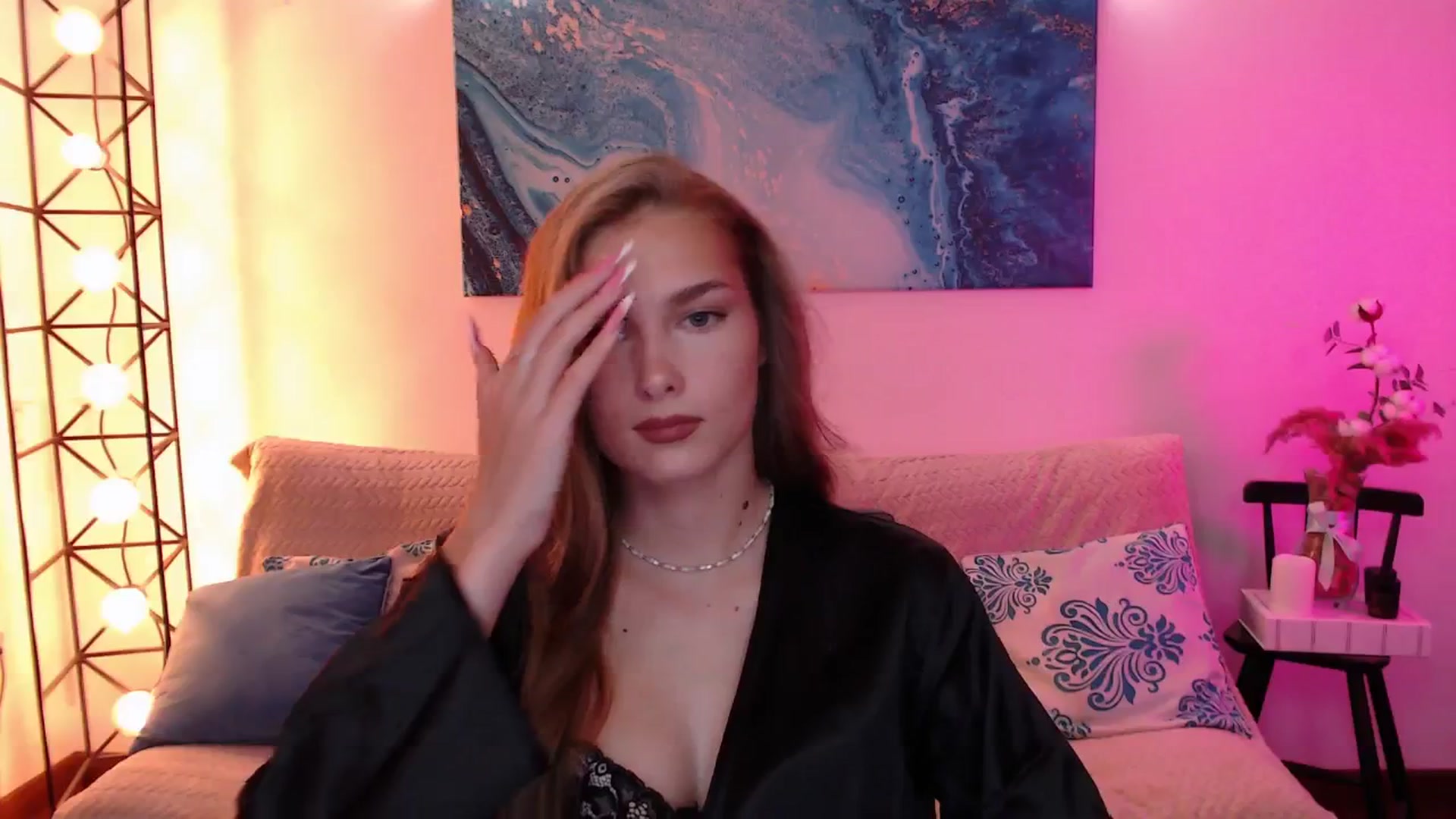 Gallery image thumbnail from Sirela's myfreecams stream on, 08/22/2025, 14:04 image 15 of 20