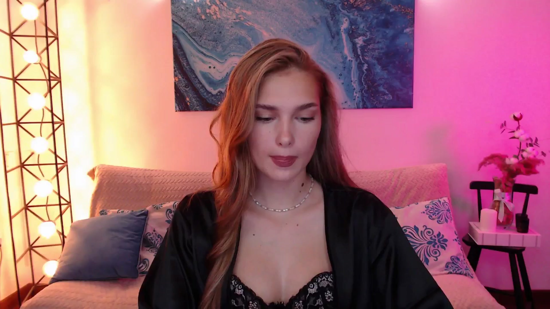 Gallery image thumbnail from Sirela's myfreecams stream on, 08/22/2025, 14:04 image 1 of 20