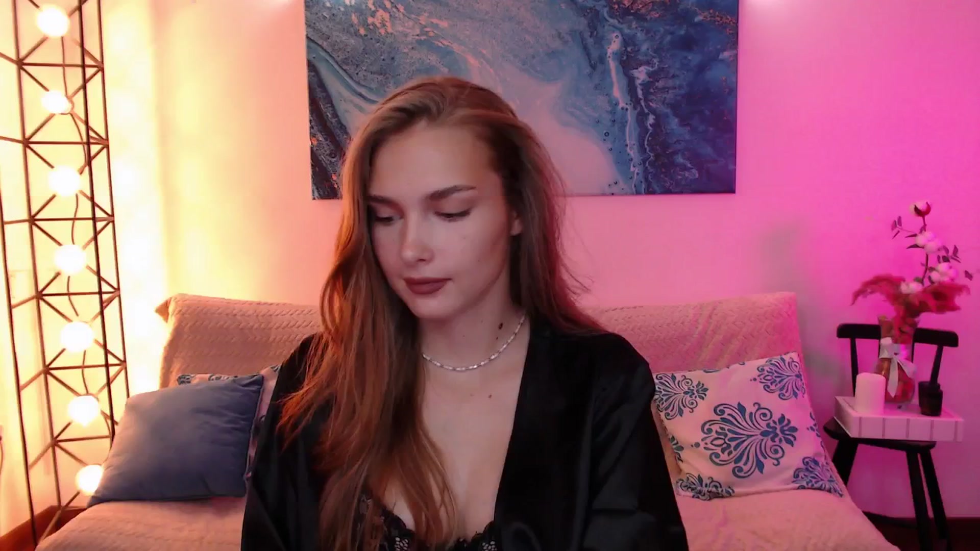 Gallery image thumbnail from Sirela's myfreecams stream on, 08/22/2025, 14:54 image 2 of 20