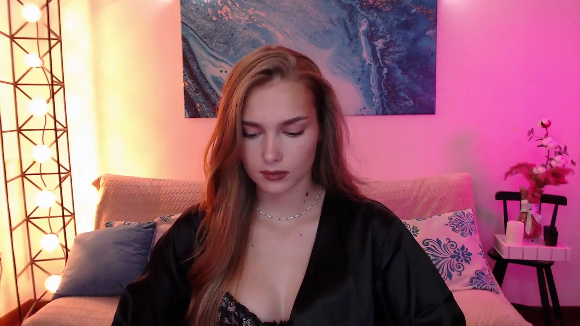 Gallery image thumbnail from Sirela's myfreecams stream on, 08/22/2025, 14:54 image 8 of 20