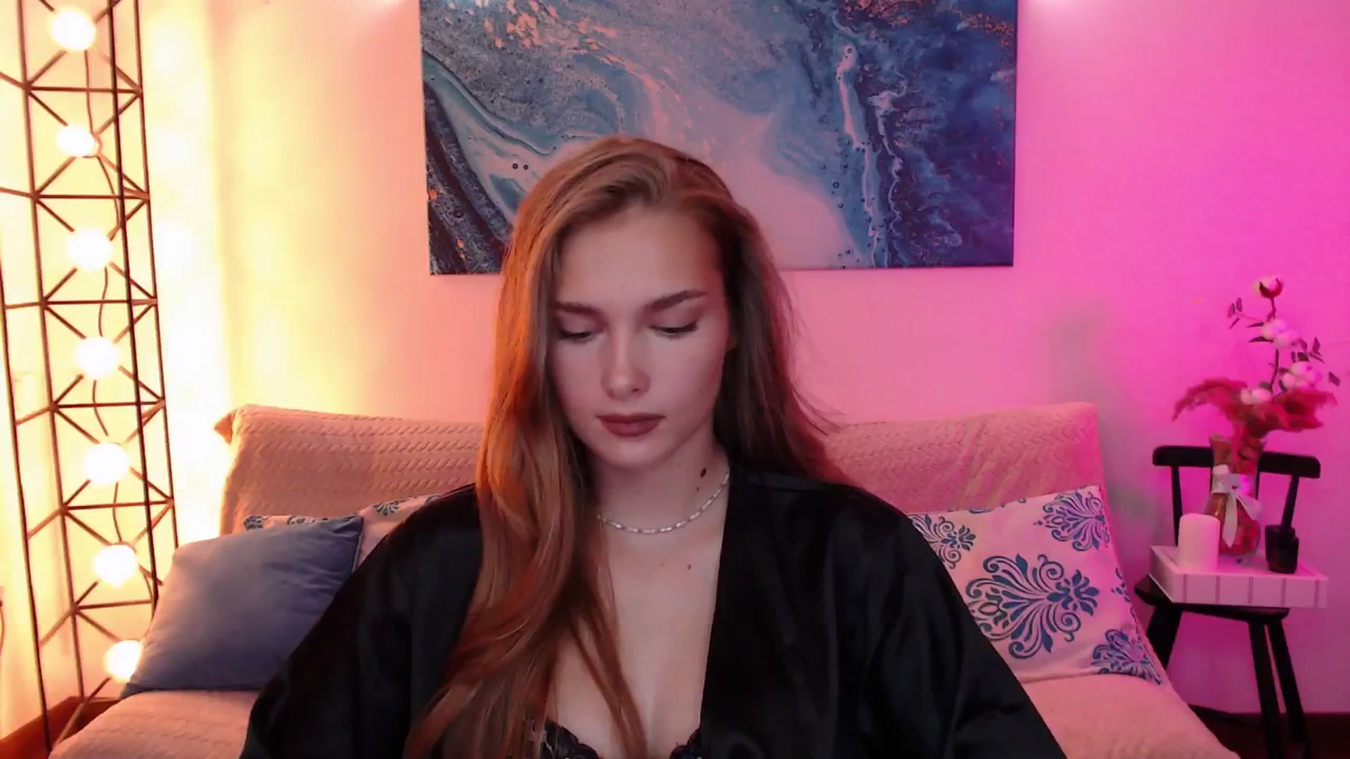 Gallery image thumbnail from Sirela's myfreecams stream on, 08/22/2025, 14:54 image 6 of 20
