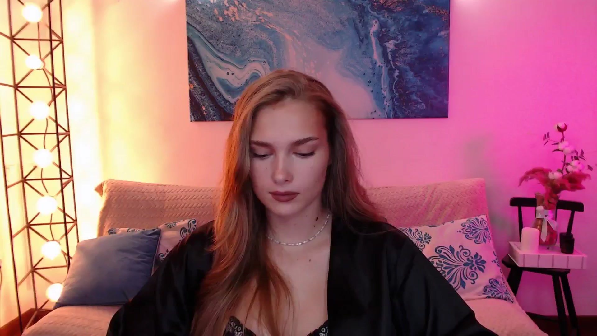 Gallery image thumbnail from Sirela's myfreecams stream on, 08/22/2025, 14:54 image 12 of 20