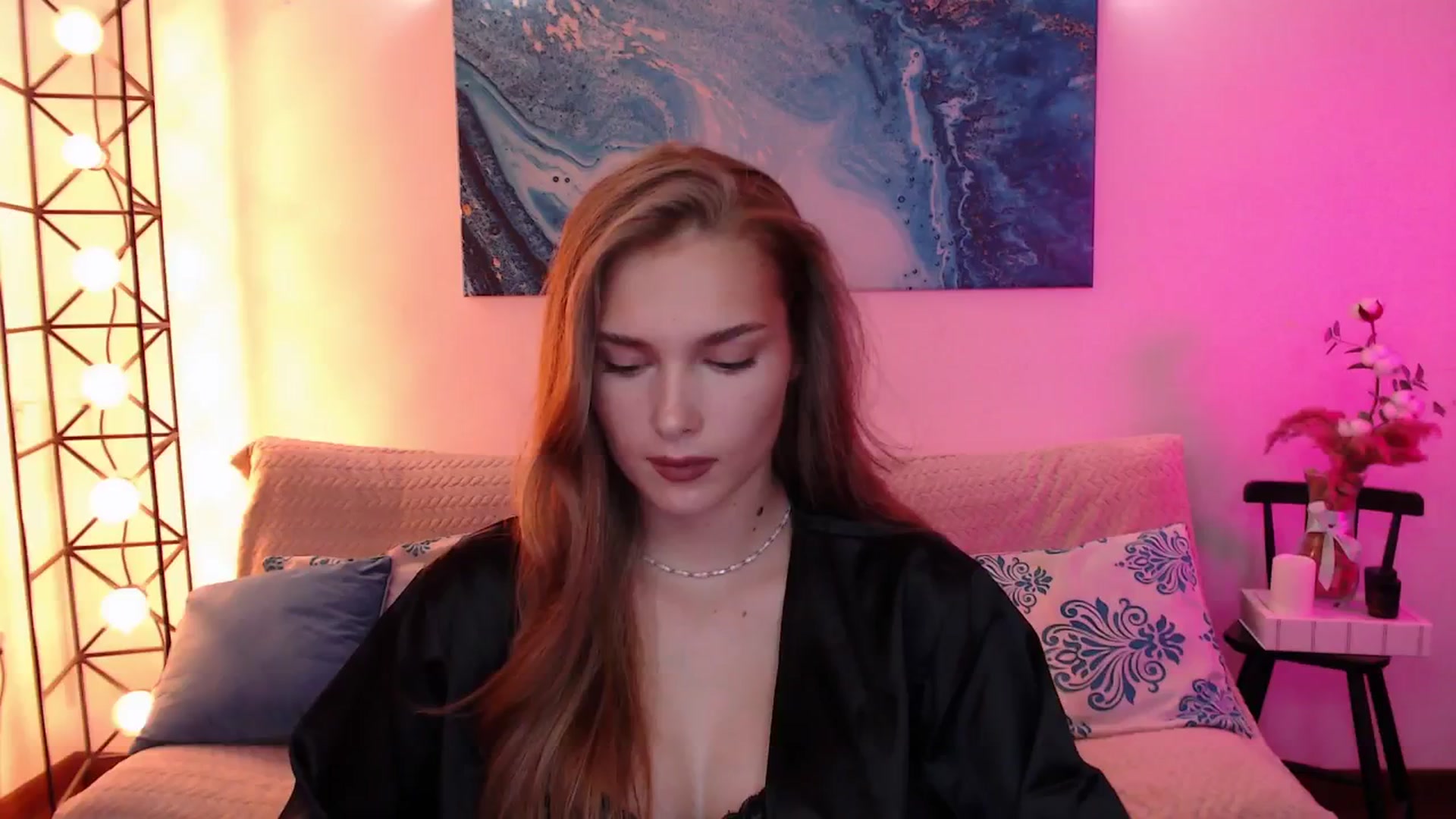 Gallery image thumbnail from Sirela's myfreecams stream on, 08/22/2025, 14:54 image 4 of 20