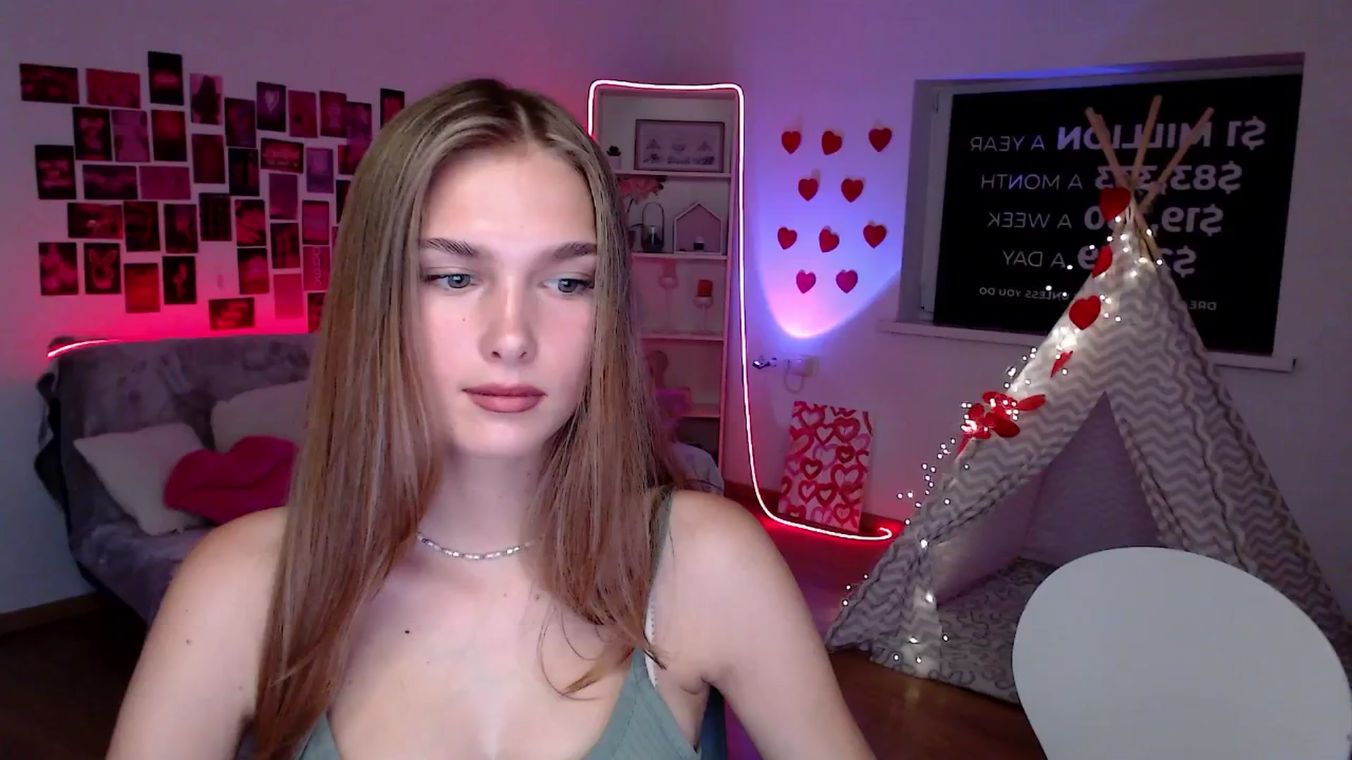 Gallery image thumbnail from Sirela's myfreecams stream on, 08/23/2025, 14:49 image 5 of 20