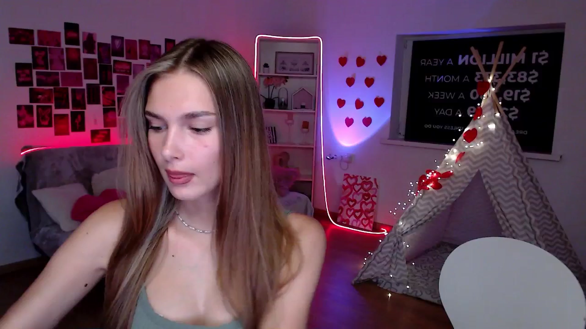 Gallery image thumbnail from Sirela's myfreecams stream on, 08/23/2025, 14:49 image 14 of 20