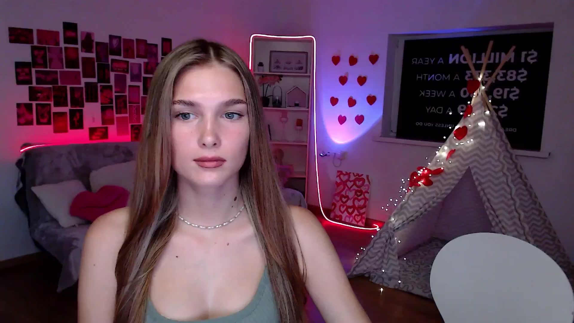 Gallery image thumbnail from Sirela's myfreecams stream on, 08/23/2025, 14:49 image 15 of 20