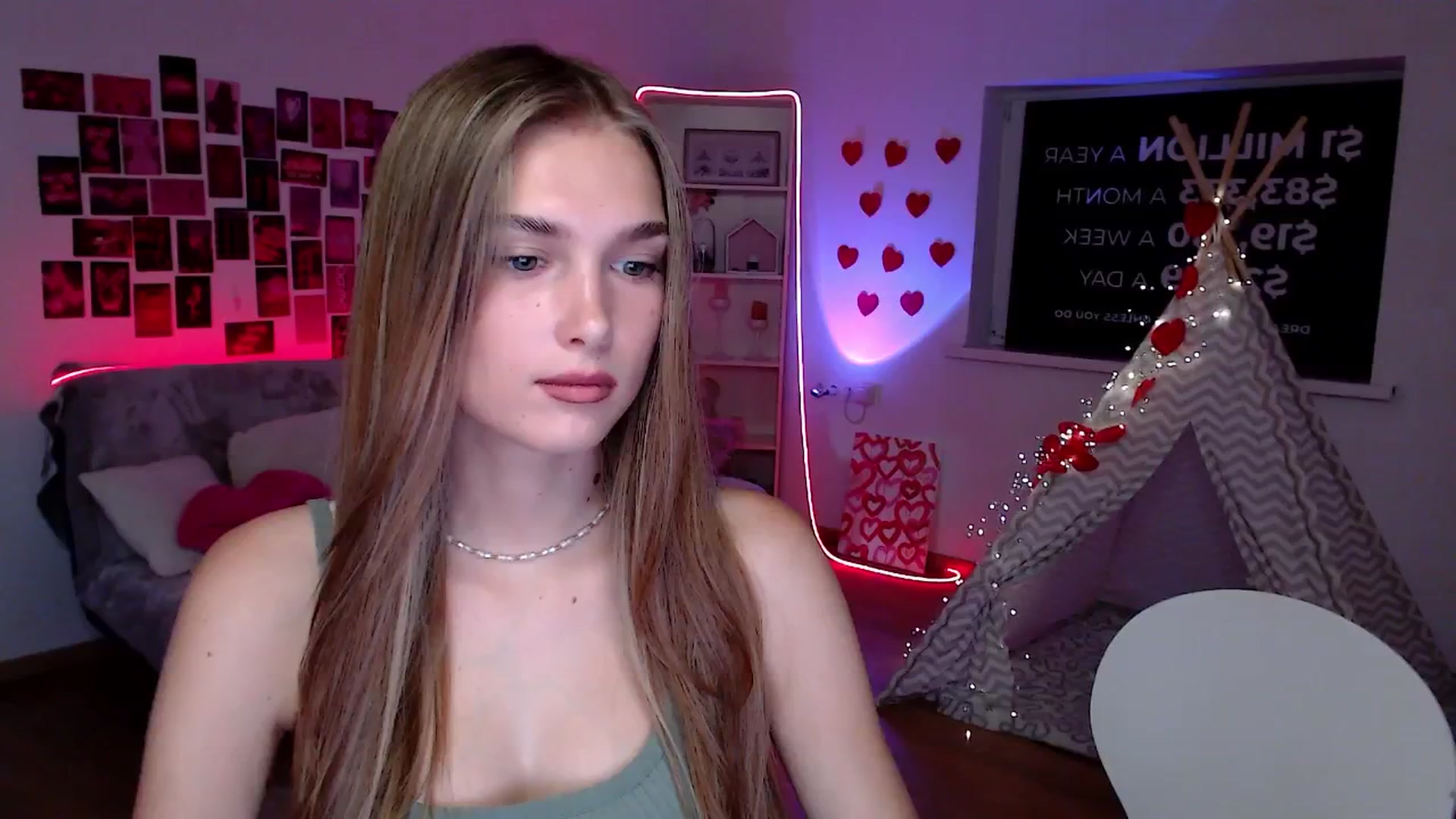 Gallery image thumbnail from Sirela's myfreecams stream on, 08/23/2025, 14:49 image 10 of 20