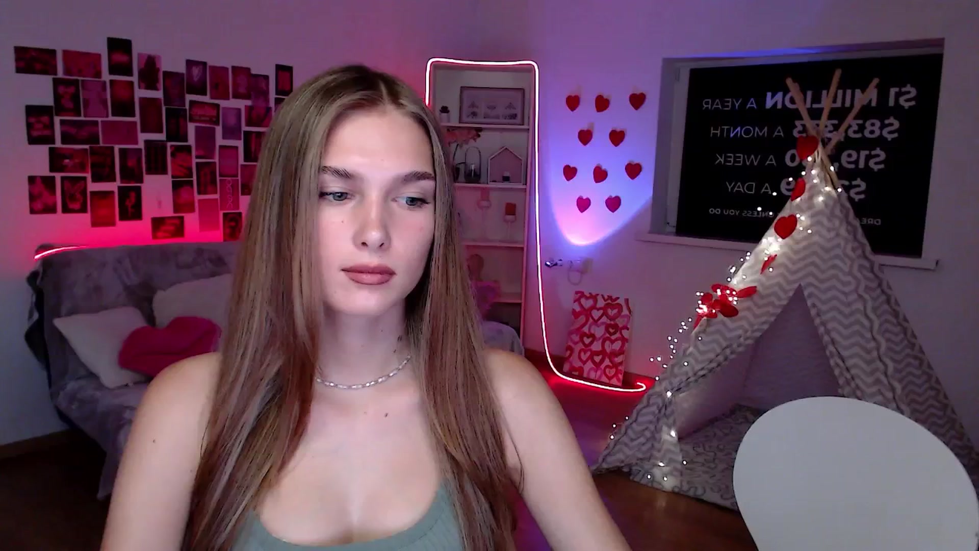 Gallery image thumbnail from Sirela's myfreecams stream on, 08/23/2025, 14:49 image 17 of 20