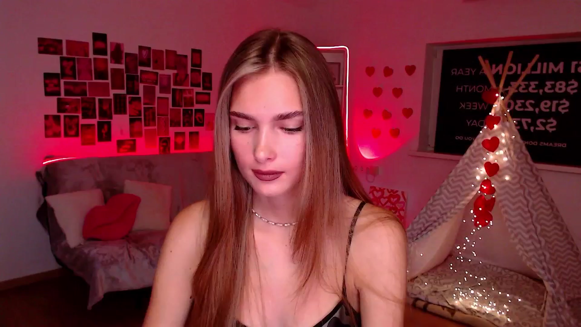 Gallery image thumbnail from Sirela's myfreecams stream on, 08/27/2025, 11:39 image 16 of 20