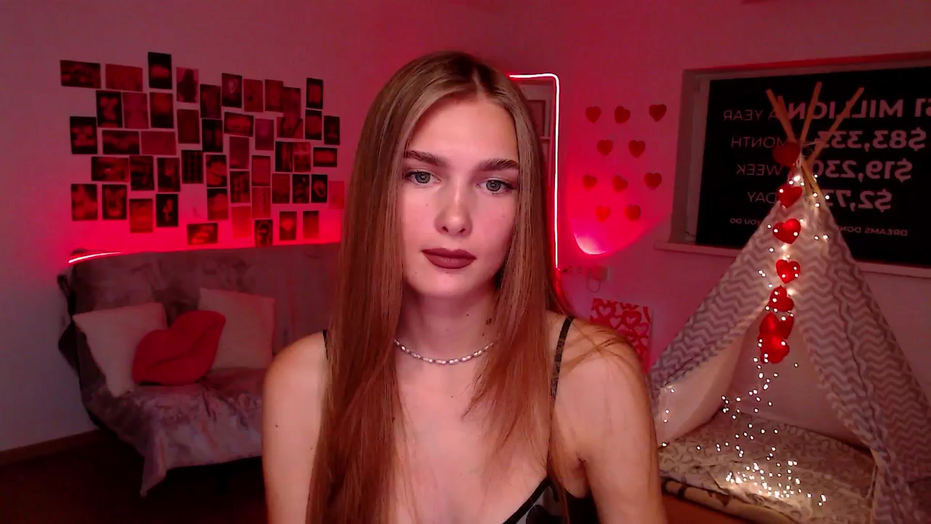 Gallery image thumbnail from Sirela's myfreecams stream on, 08/27/2025, 11:39 image 19 of 20