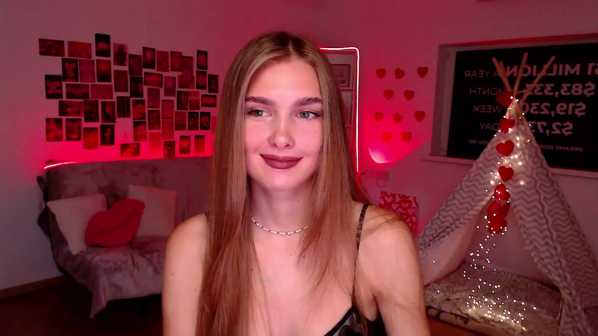 Gallery image thumbnail from Sirela's myfreecams stream on, 08/27/2025, 11:39 image 17 of 20
