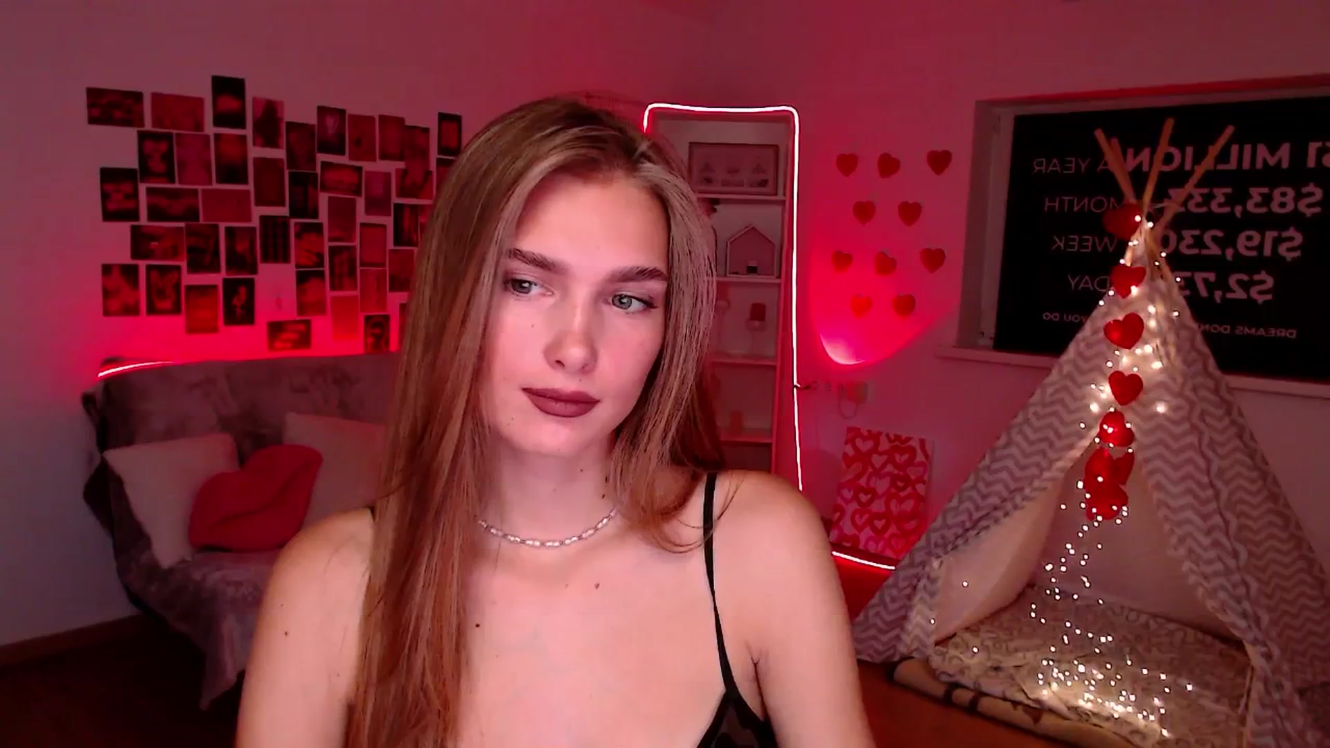 Gallery image thumbnail from Sirela's myfreecams stream on, 08/27/2025, 12:11 image 7 of 20