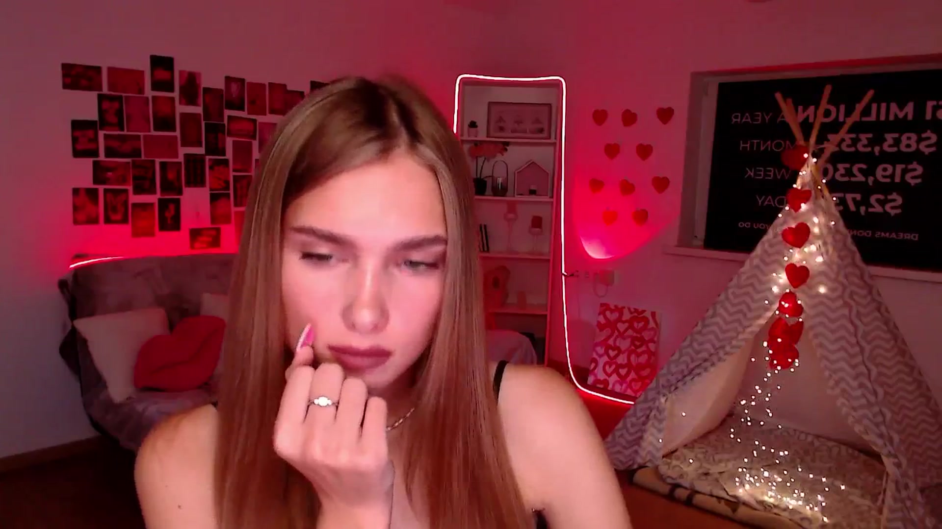 Gallery image thumbnail from Sirela's myfreecams stream on, 08/27/2025, 12:52 image 19 of 20
