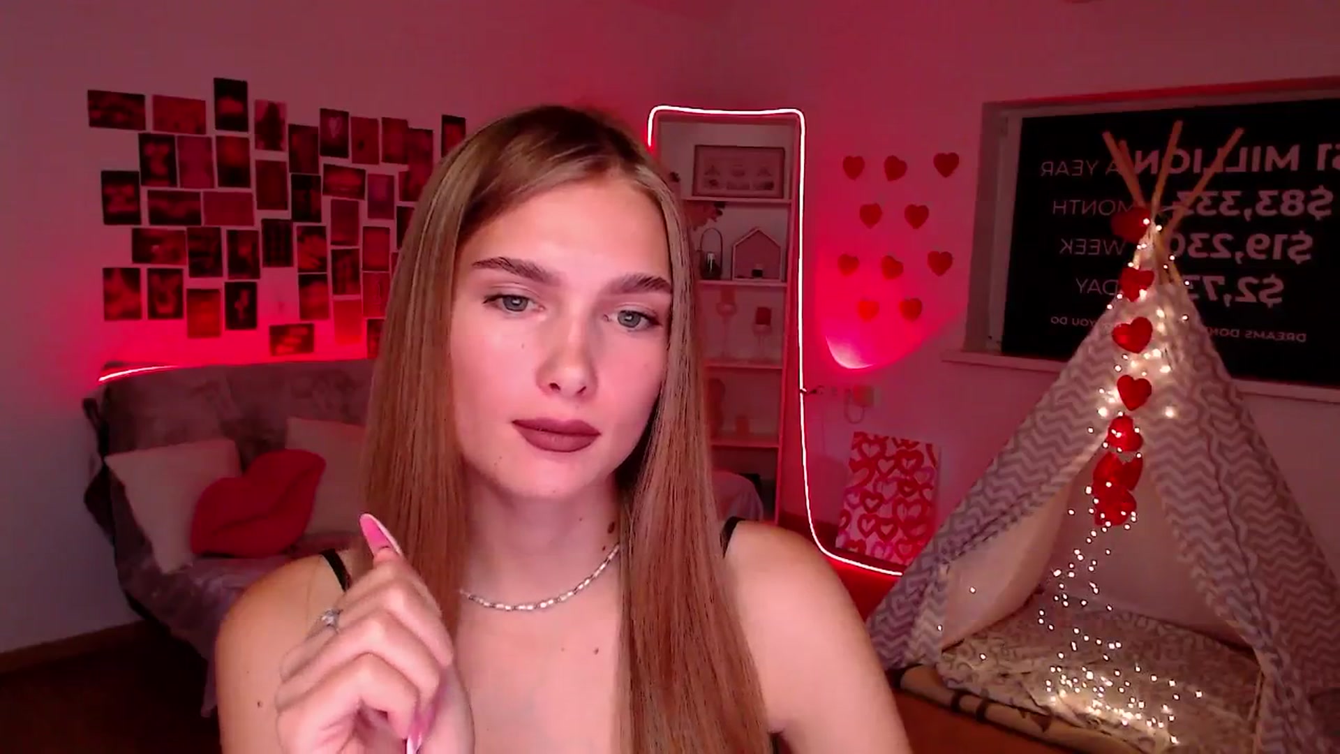 Gallery image thumbnail from Sirela's myfreecams stream on, 08/27/2025, 12:52 image 20 of 20