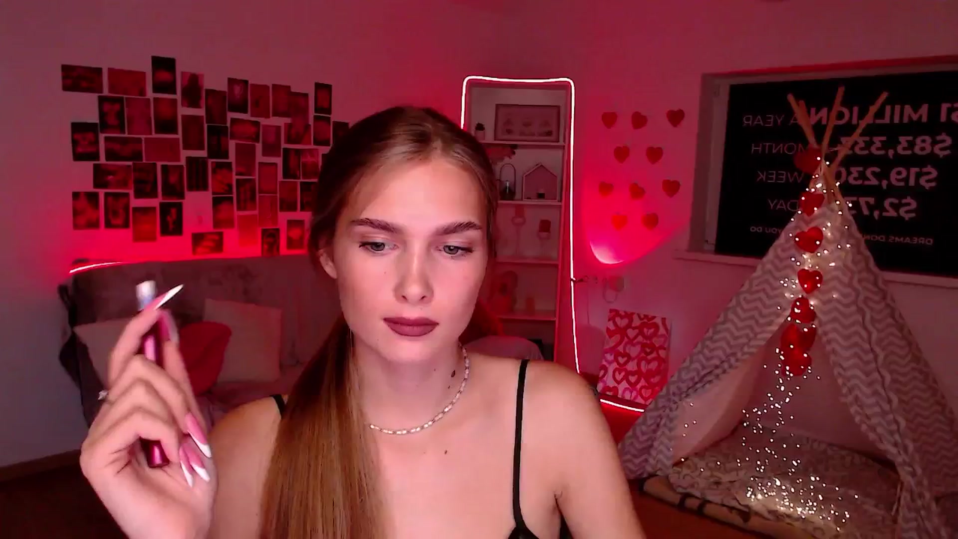 Gallery image thumbnail from Sirela's myfreecams stream on, 08/27/2025, 14:39 image 20 of 20