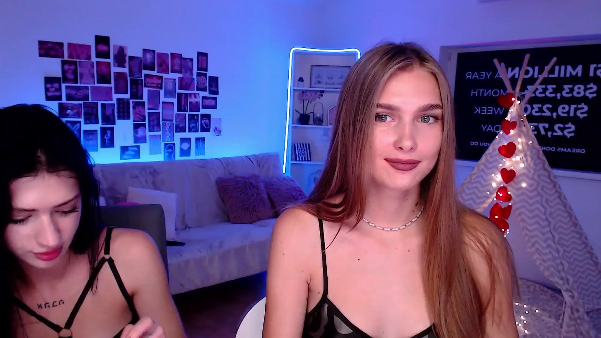 Gallery image thumbnail from Sirela's myfreecams stream on, 08/27/2025, 15:17 image 3 of 20