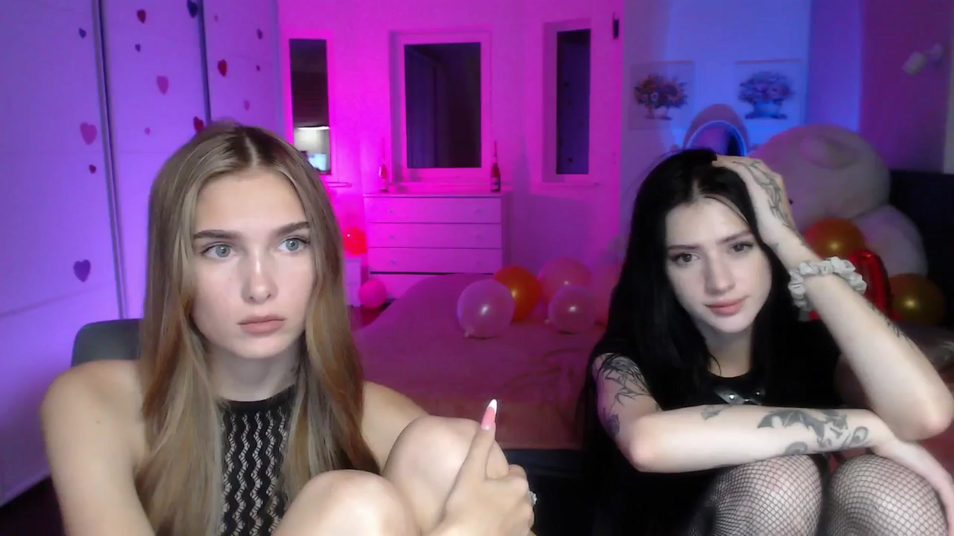 Gallery image thumbnail from Sirela's myfreecams stream on, 09/01/2025, 16:19 image 1 of 20