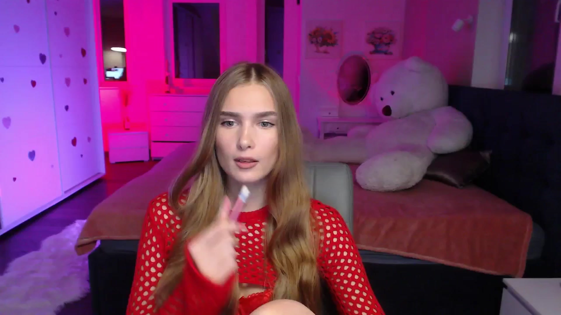 Gallery image thumbnail from Sirela's myfreecams stream on, 09/08/2025, 01:50 image 8 of 20