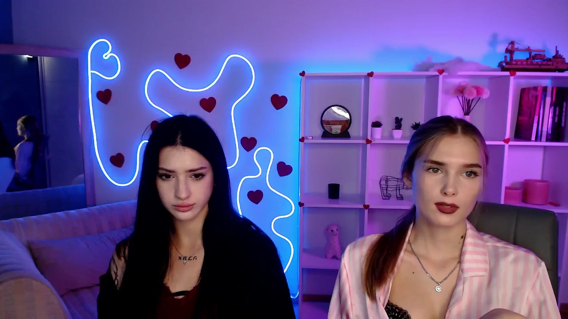 Gallery image thumbnail from Sirela's myfreecams stream on, 09/22/2025, 01:05 image 10 of 20