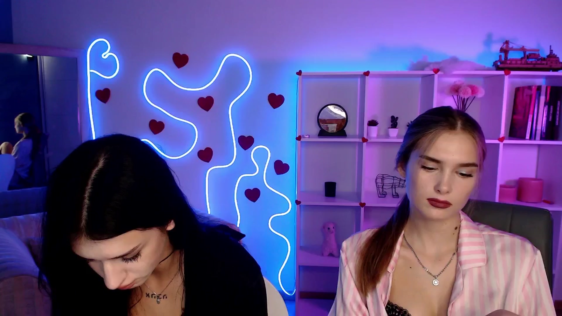Gallery image thumbnail from Sirela's myfreecams stream on, 09/22/2025, 01:05 image 7 of 20