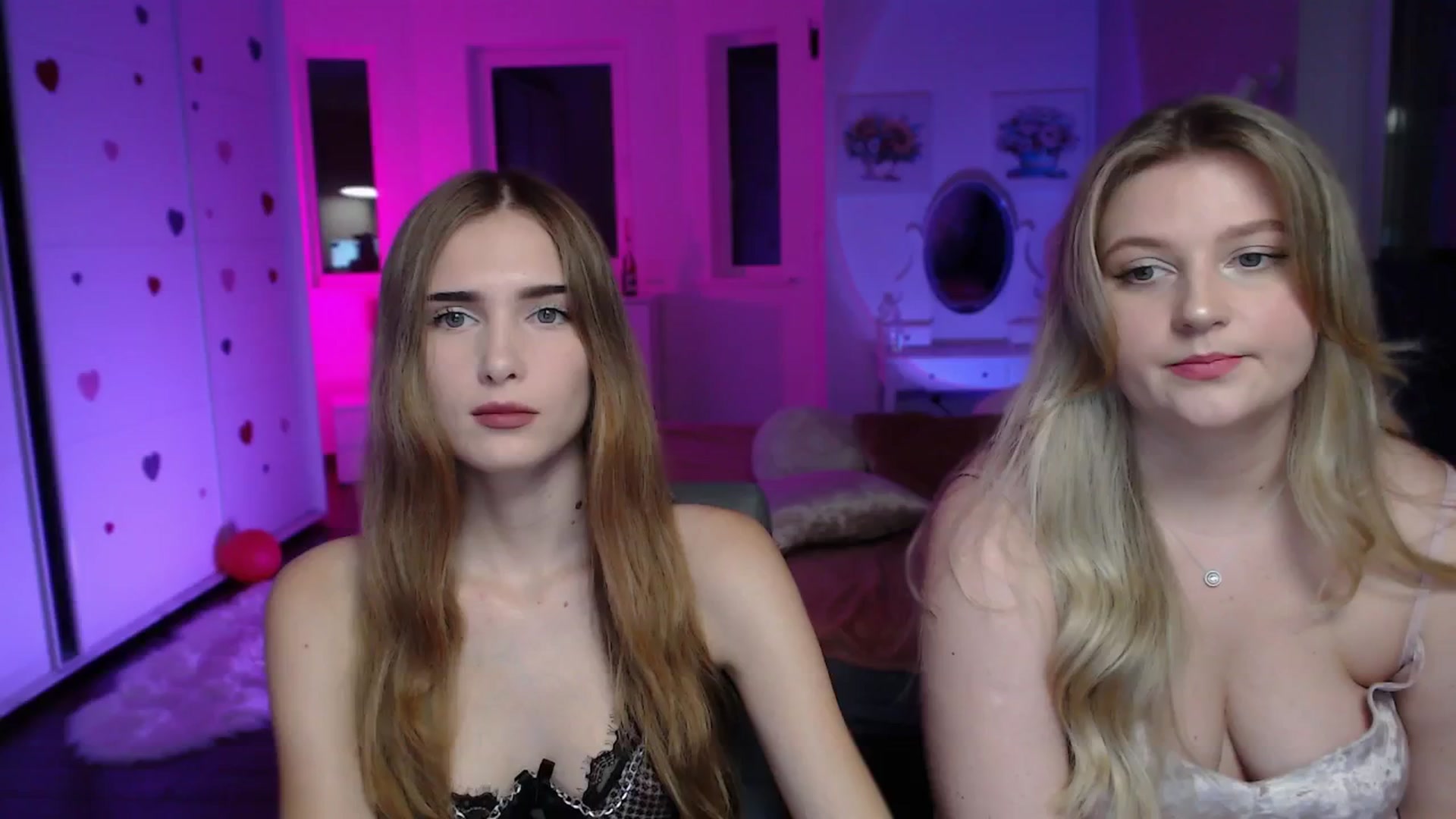 Gallery image thumbnail from Sirela's myfreecams stream on, 10/12/2025, 12:31 image 1 of 20