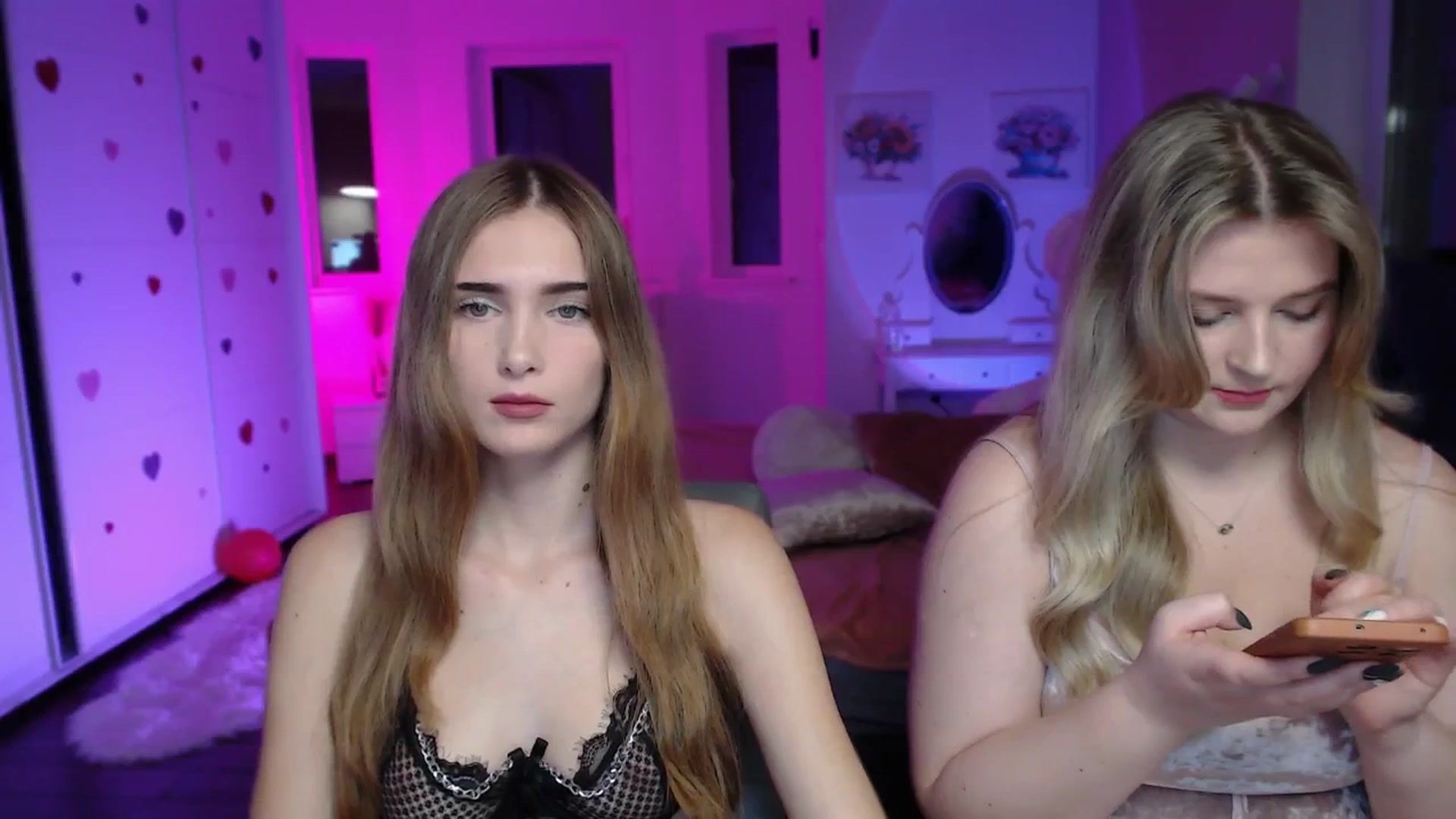 Gallery image thumbnail from Sirela's myfreecams stream on, 10/12/2025, 12:31 image 2 of 20