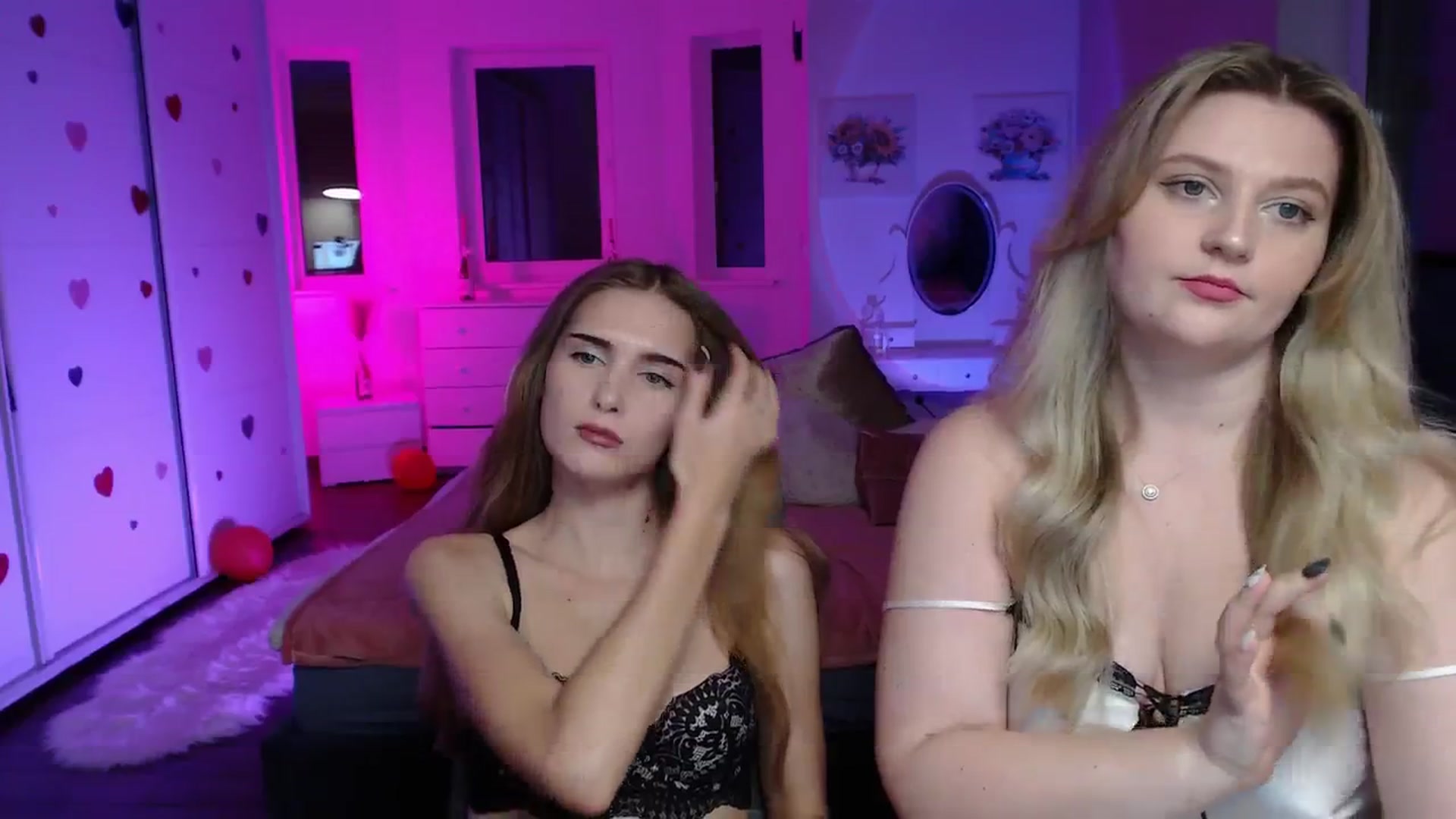 Gallery image thumbnail from Sirela's myfreecams stream on, 10/12/2025, 14:50 image 19 of 20