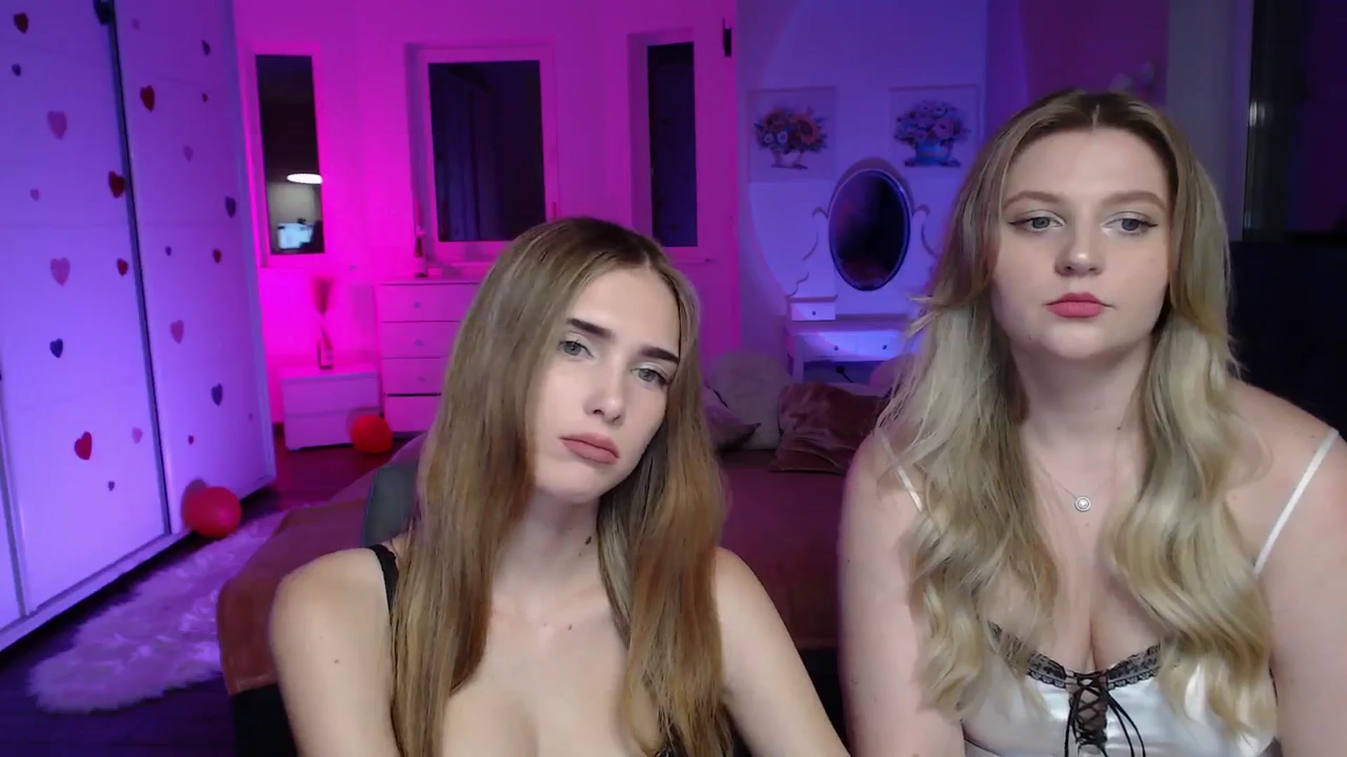 Gallery image thumbnail from Sirela's myfreecams stream on, 10/12/2025, 15:32 image 18 of 20