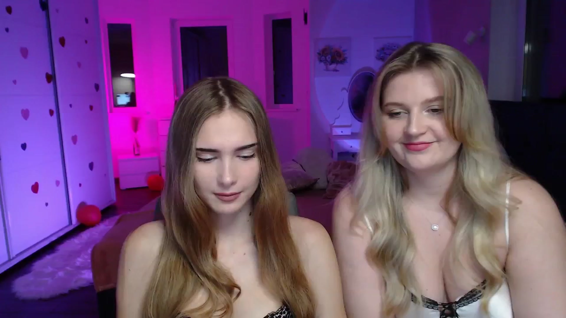 Gallery image thumbnail from Sirela's myfreecams stream on, 10/12/2025, 15:32 image 6 of 20