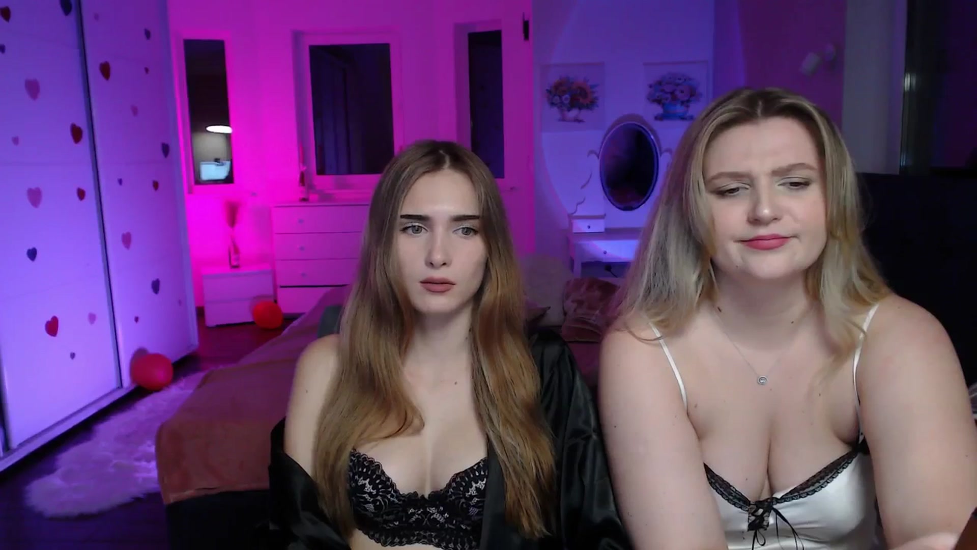 Gallery image thumbnail from Sirela's myfreecams stream on, 10/12/2025, 15:53 image 18 of 20
