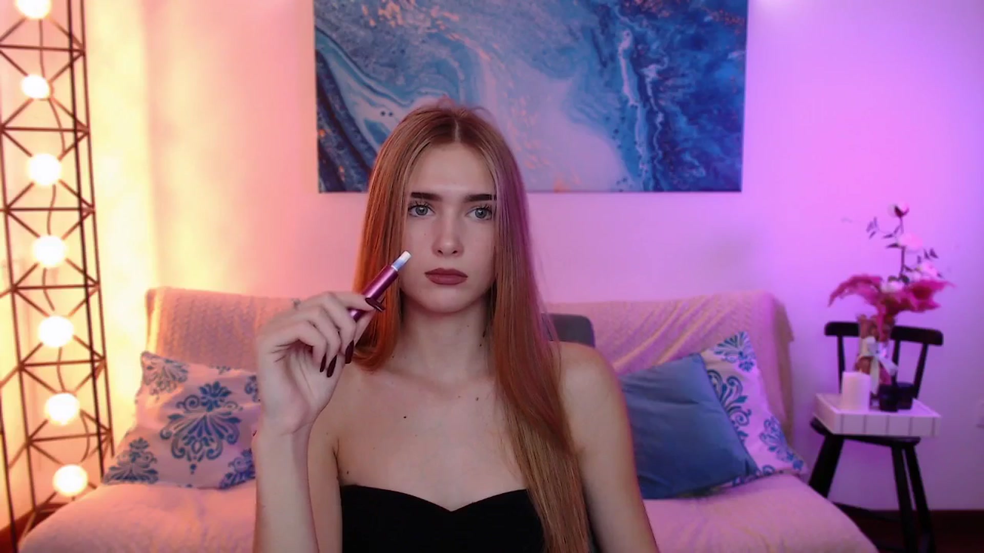 Gallery image thumbnail from Sirela's myfreecams stream on, 10/16/2025, 13:06 image 17 of 20