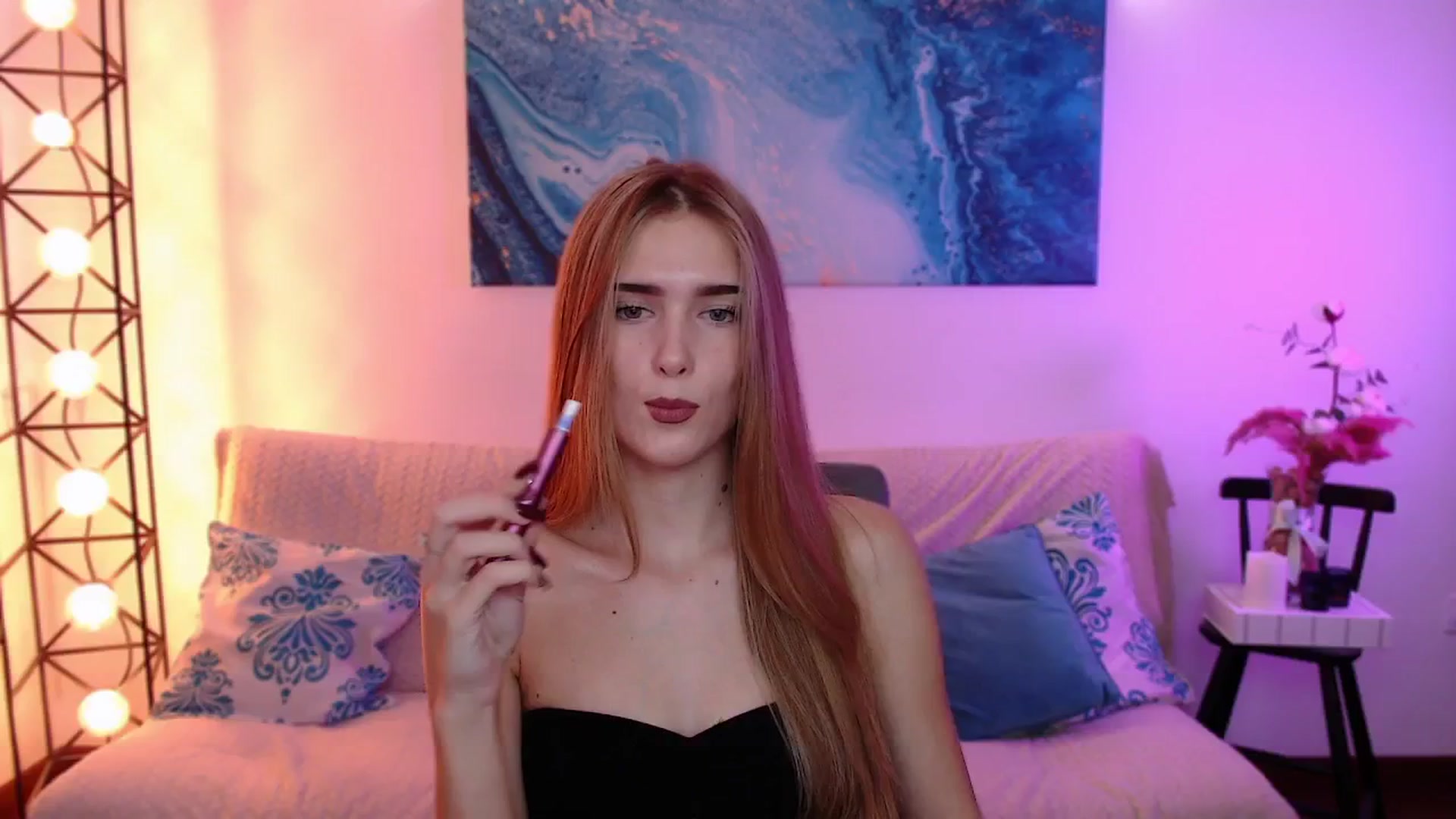 Gallery image thumbnail from Sirela's myfreecams stream on, 10/16/2025, 14:11 image 10 of 20