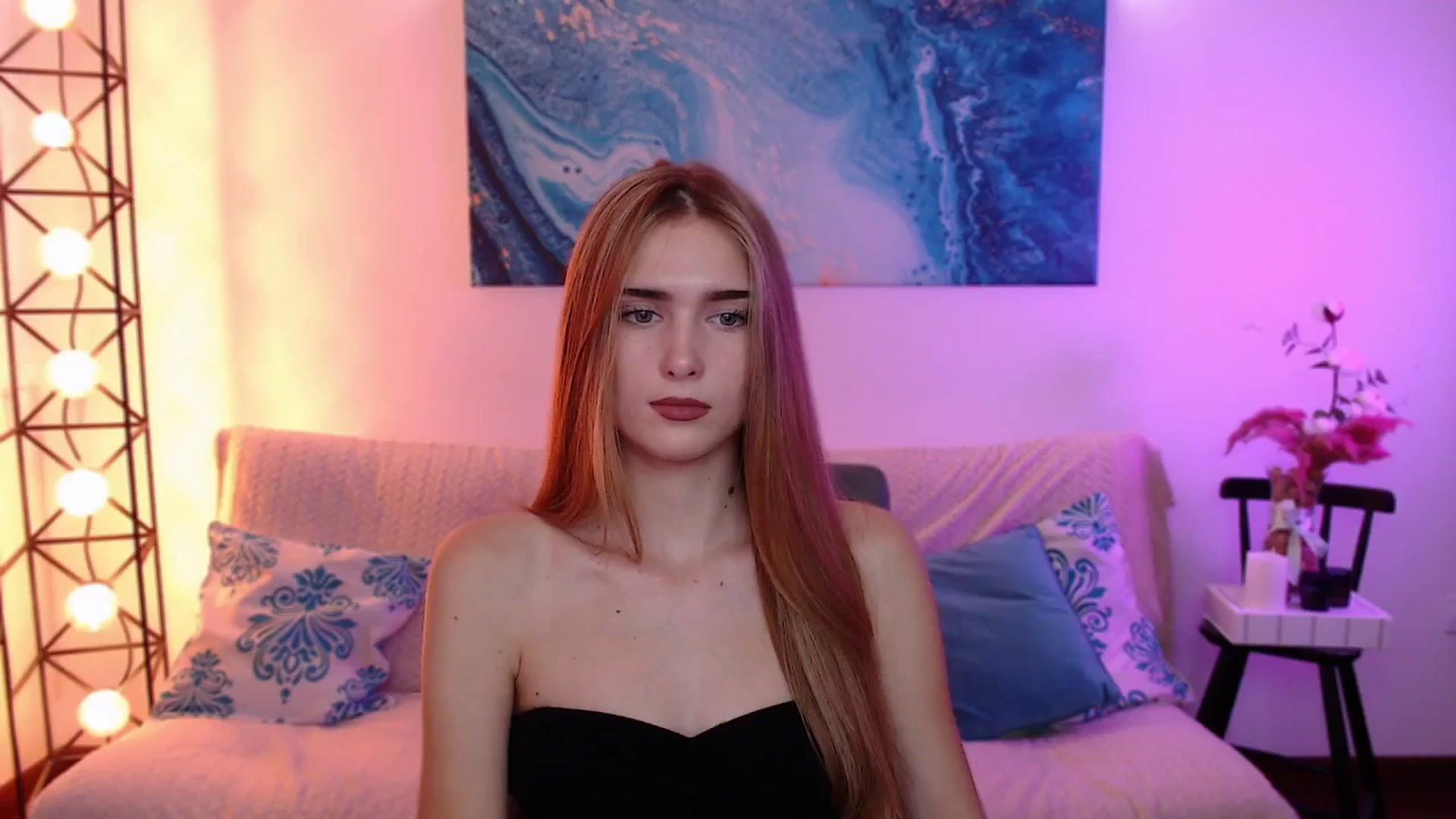Gallery image thumbnail from Sirela's myfreecams stream on, 10/16/2025, 14:11 image 12 of 20