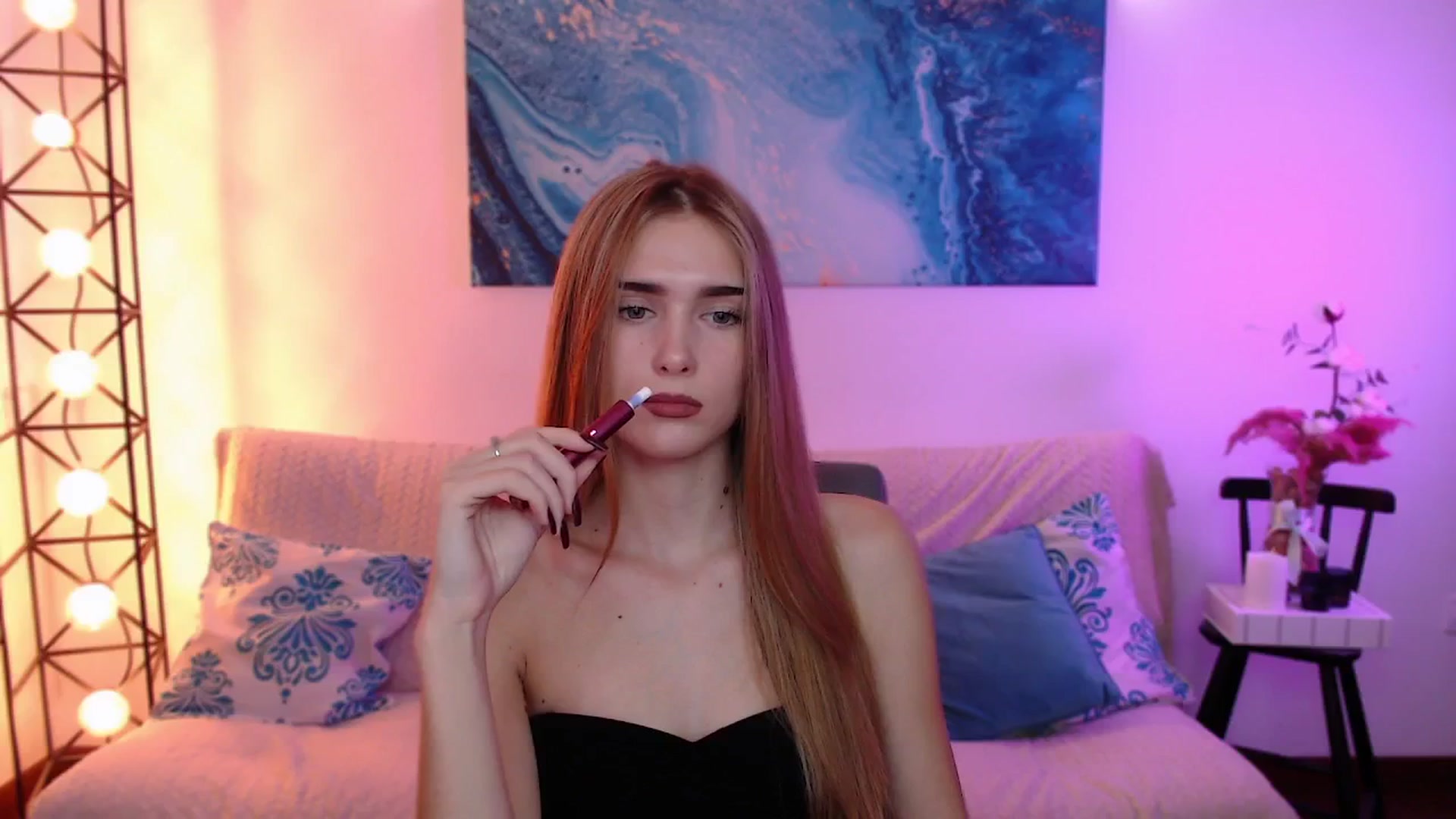 Gallery image thumbnail from Sirela's myfreecams stream on, 10/16/2025, 14:11 image 18 of 20