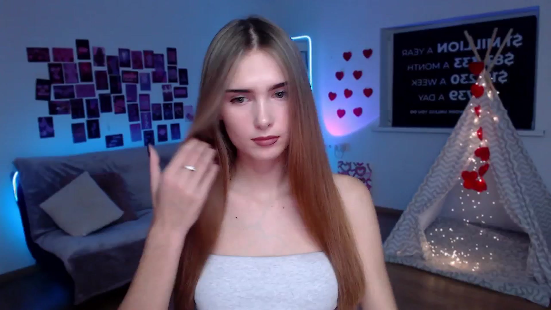 Gallery image thumbnail from Sirela's myfreecams stream on, 10/17/2025, 10:50 image 16 of 20