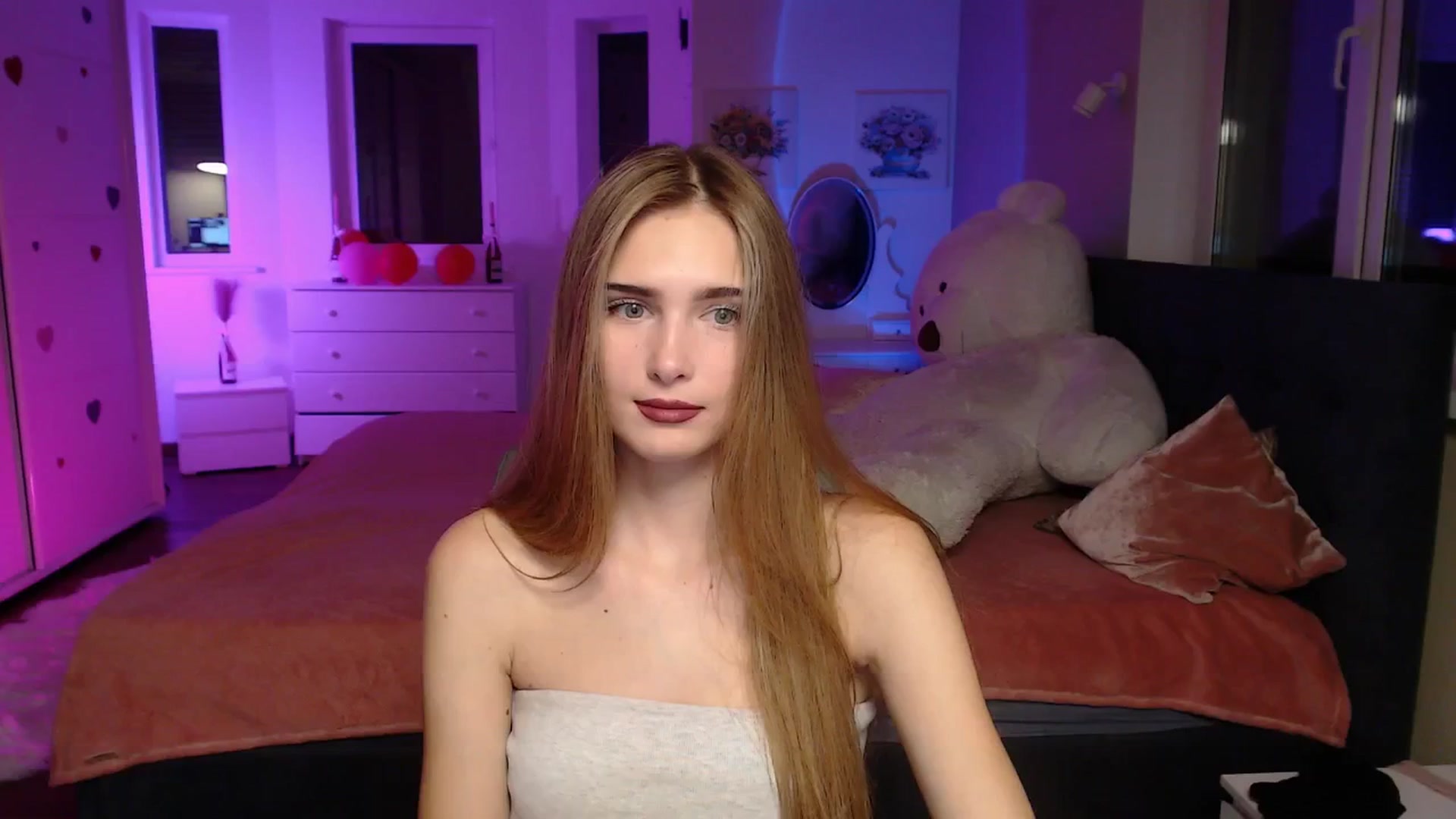 Gallery image thumbnail from Sirela's myfreecams stream on, 10/17/2025, 15:22 image 2 of 20