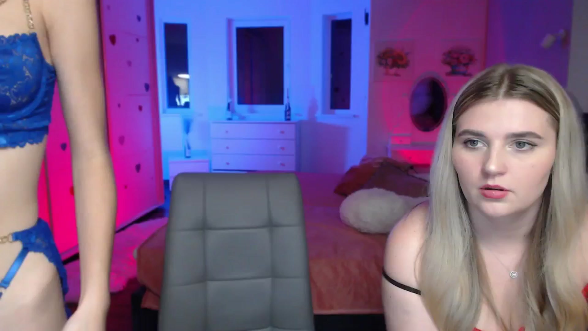 Gallery image thumbnail from Sirela's myfreecams stream on, 10/23/2025, 13:38 image 19 of 20